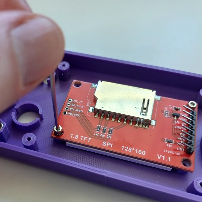 Securing the LCD in the frontcase